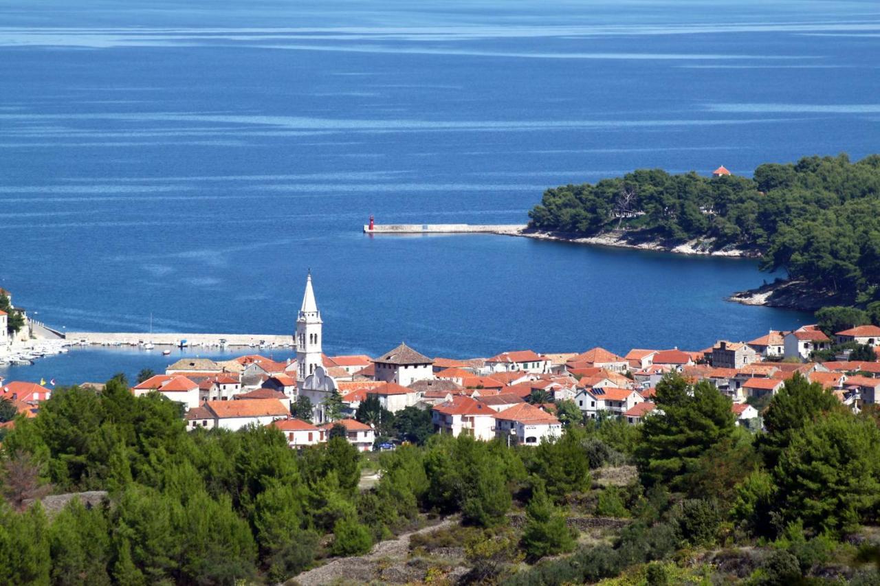 Apartments With A Parking Space Jelsa, Hvar - 8713 Jelsa  Eksteriør billede
