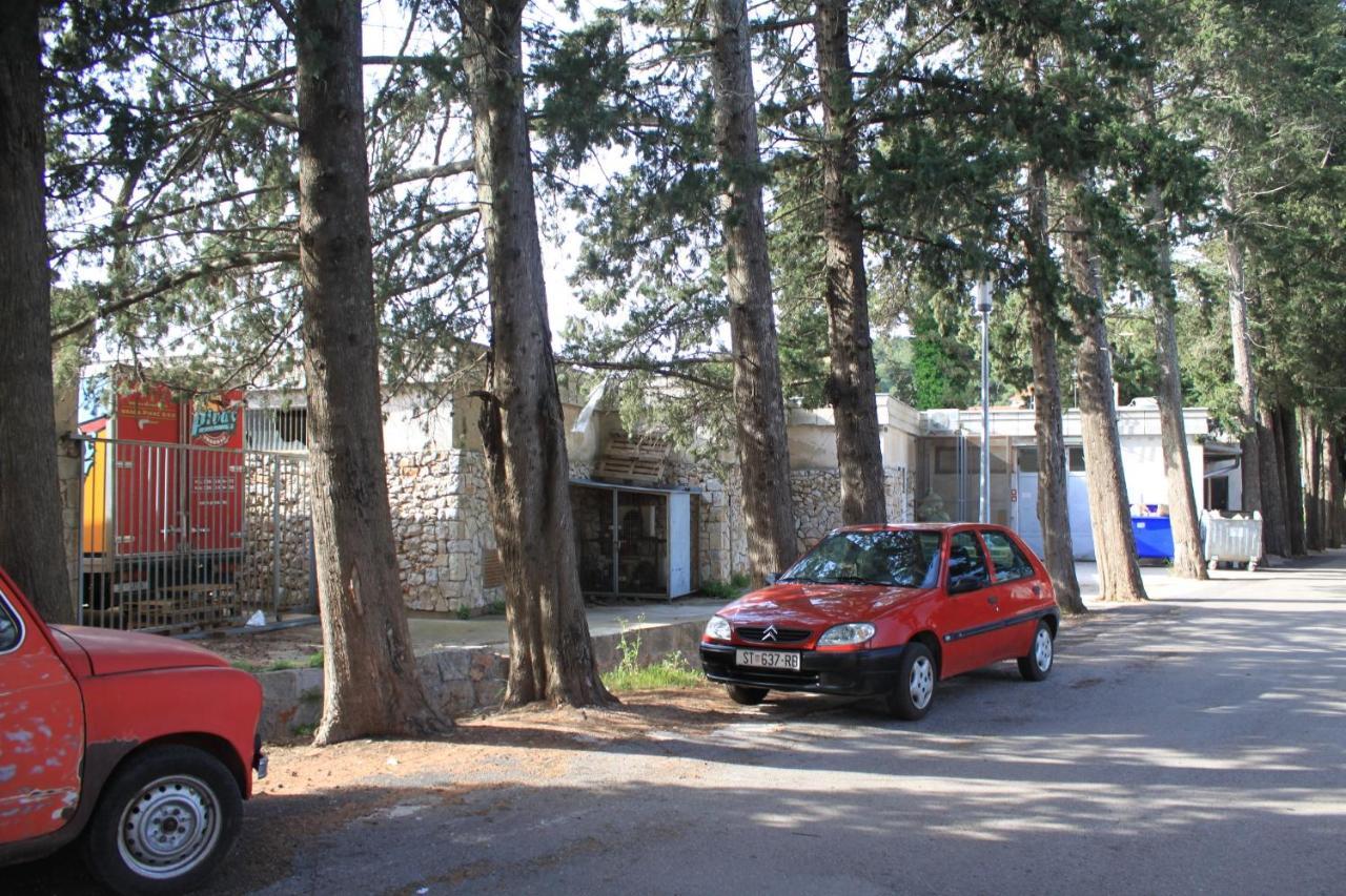Apartments With A Parking Space Jelsa, Hvar - 8713 Jelsa  Eksteriør billede